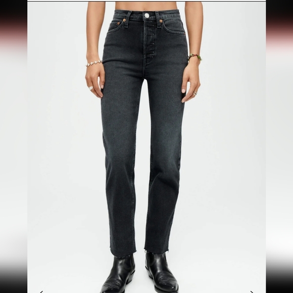 Re/Done Denim - Re/Done Comfort Stretch High Rise 70s Stove Pipe Washed Noir Jeans Size 32